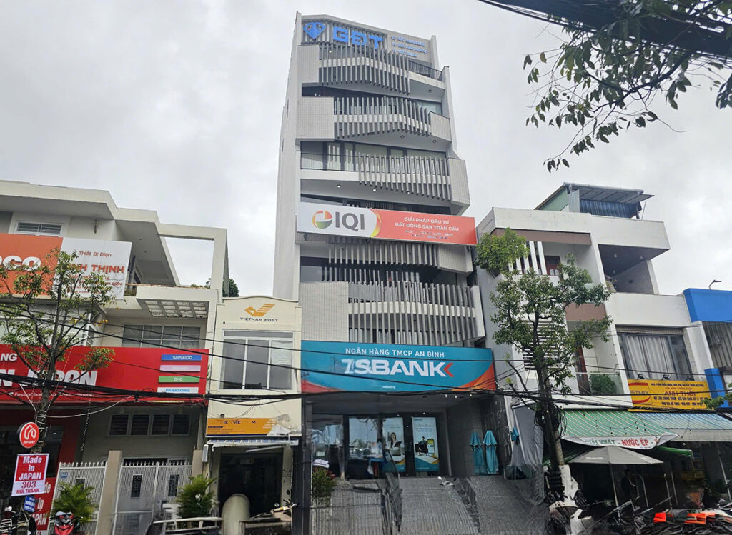 Tòa nhà 305 Núi Thành Đà Nẵng